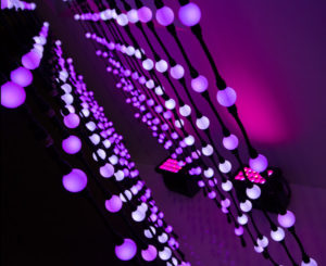 LB_100_LED_Balls_curtains